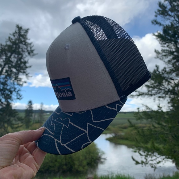 NWT Patagonia Kids Trucker Hat - Blue Geometric - Picture 6 of 7